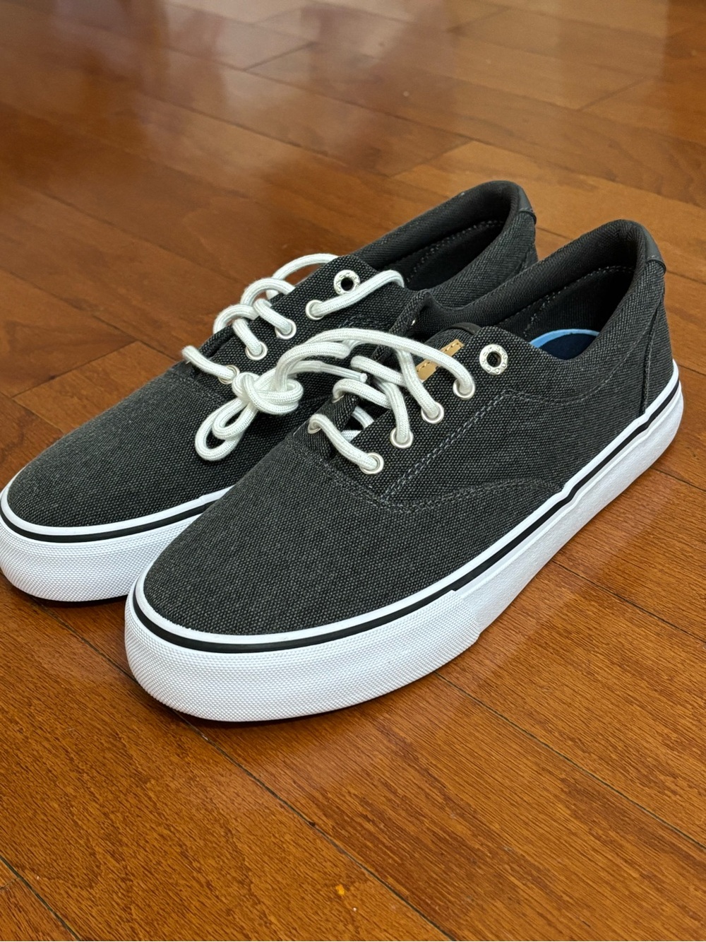 Dockers Canvas Sneakers Mens 7 Charcoal Gray Casual Low Top Shoes NEW